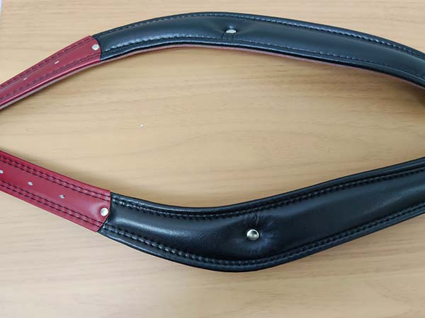 ララちゃんランドセルの通常肩ベルト（クッション構造）